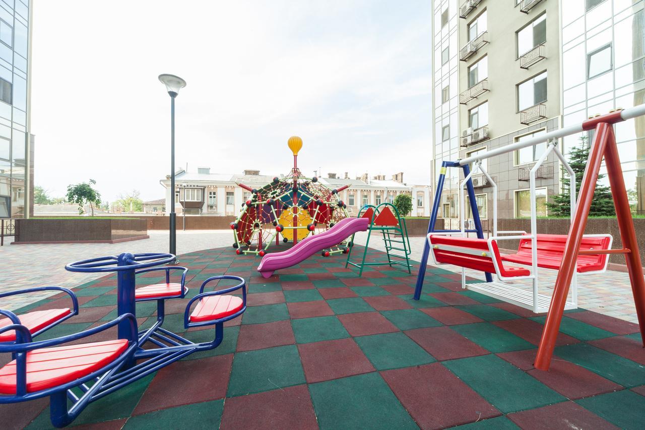 Vivmar Apartment Odesa Exterior photo